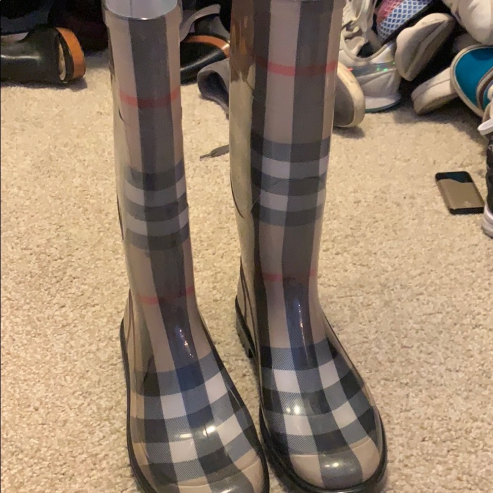 Burberry rain boots